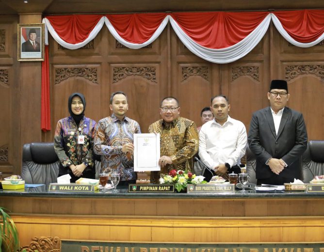DPRD Surakarta Gelar Paripurna KUA-PPAS 2026, Banggar Sampaikan Laporan Hasil Pembahasan