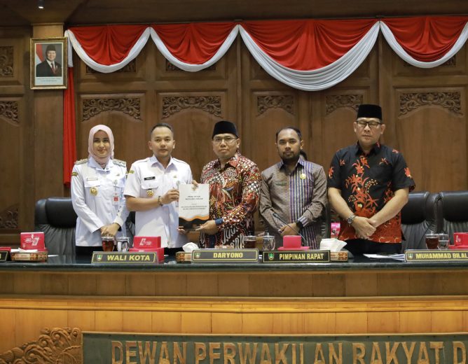 Hadapi Ancaman Pemangkasan Dana Transfer, Pemkot dan DPRD Surakarta Siapkan Strategi Efisiensi APBD 2026