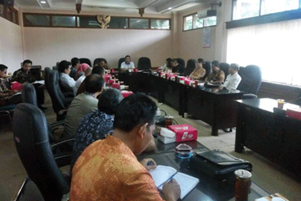 KOMISI C DPRD Kab. Banyumas Berkunjung Ke Surakarta