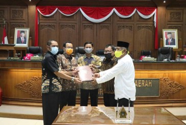 Di Penghujung Tahun 2020, DPRD Surakarta Tetapkan Tiga Raperda Menjadi Perda