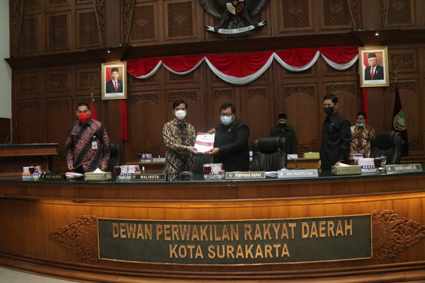 Perubahan APBD Kota Surakata TA 2021 Diarahkan Pada Belanja Bidang Kesehatan dan Bansos