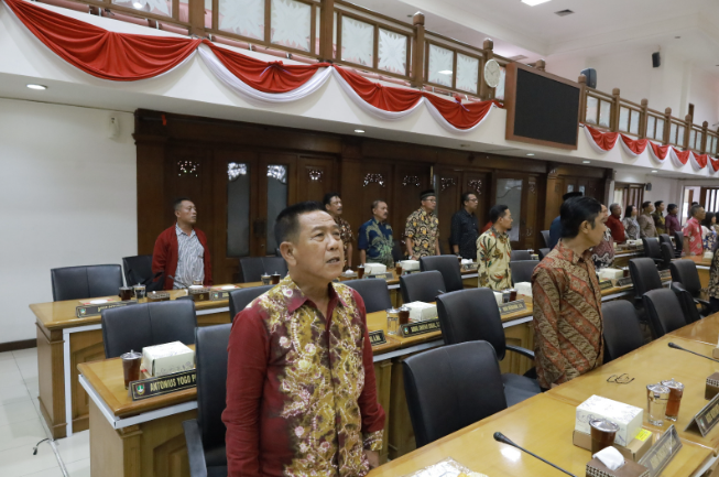 Rapat Paripurna Internal DPRD Kota Surakarta Setujui Raperda Inisiatif Komisi III